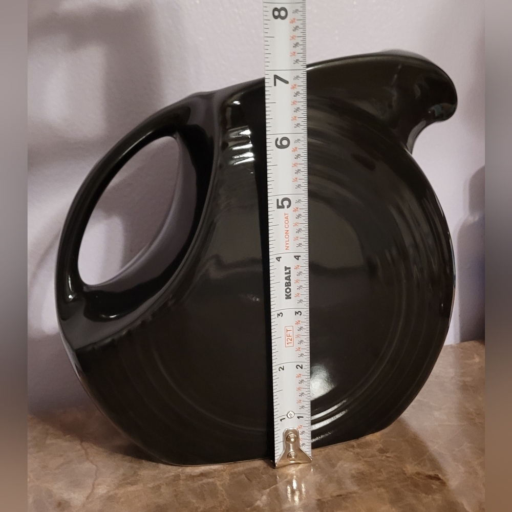 VINTAGE Fiestaware Large Black Disk Pitcher - 64 oz - Picture 8 of 8